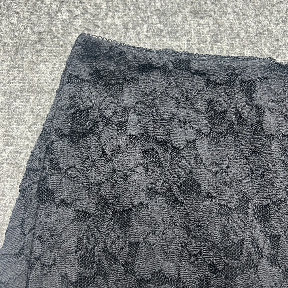 Express Skirt Black Floral Lace 2 Whimsigoth Vamp Fairycore Grunge Punk Mini